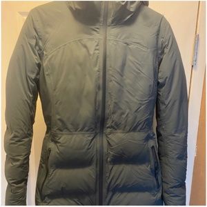Lululemon sleet street coat